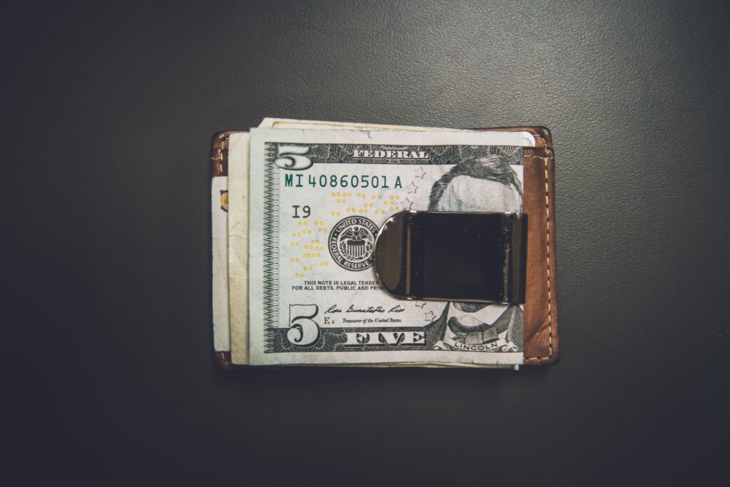 Customized mini leather wallet with cards
